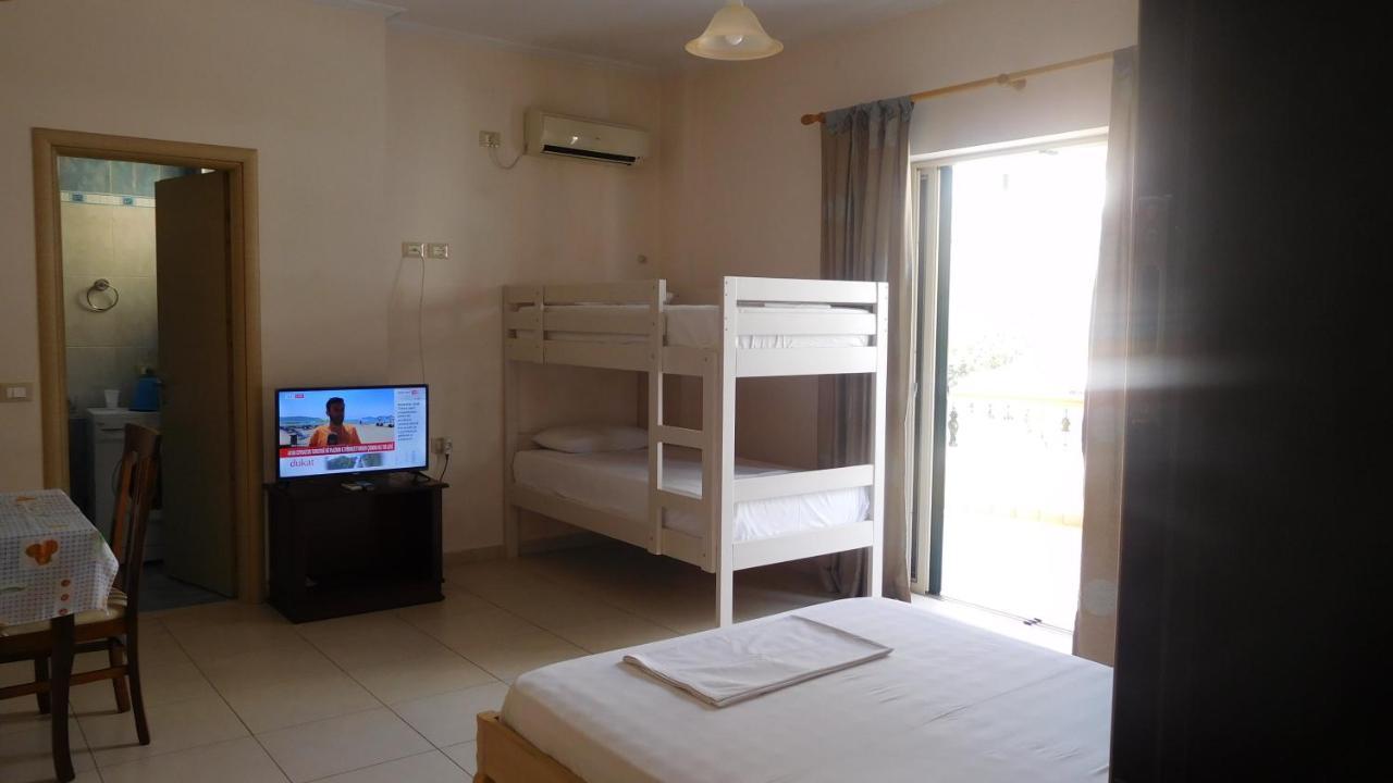 Apartment Urania_1 Sarandë Eksteriør billede